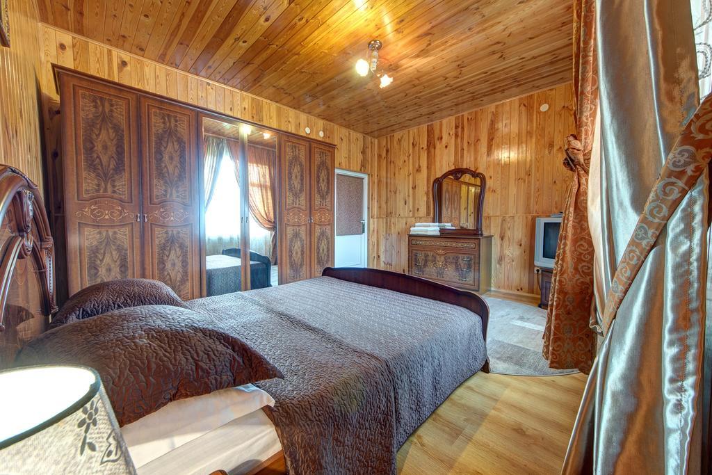 Guest House Velet Bukovel Eksteriør bilde