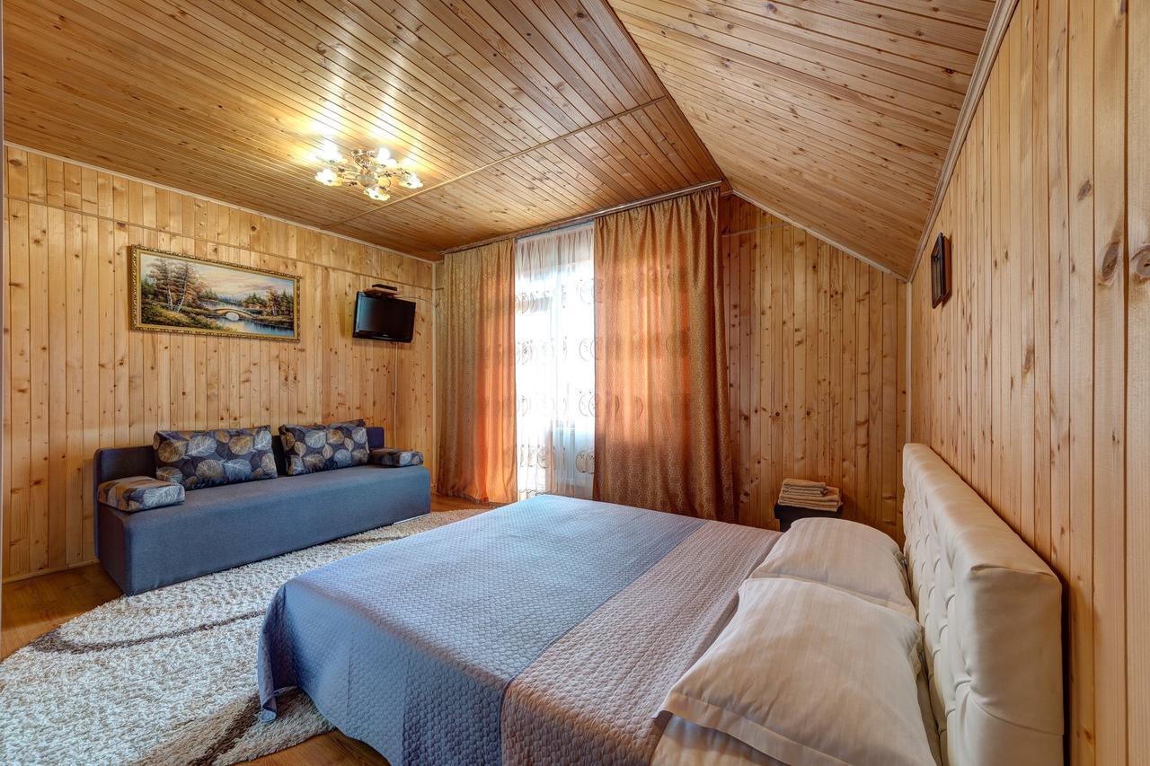 Guest House Velet Bukovel Eksteriør bilde